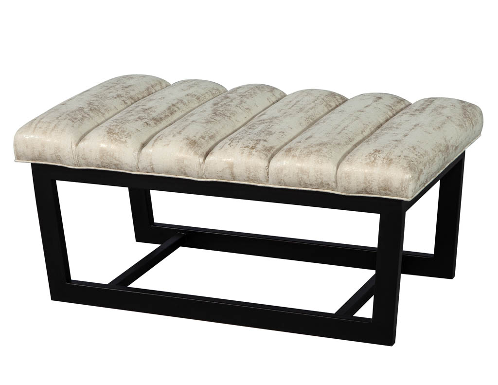 LR-3204-Channel-Fabric-Bench-001