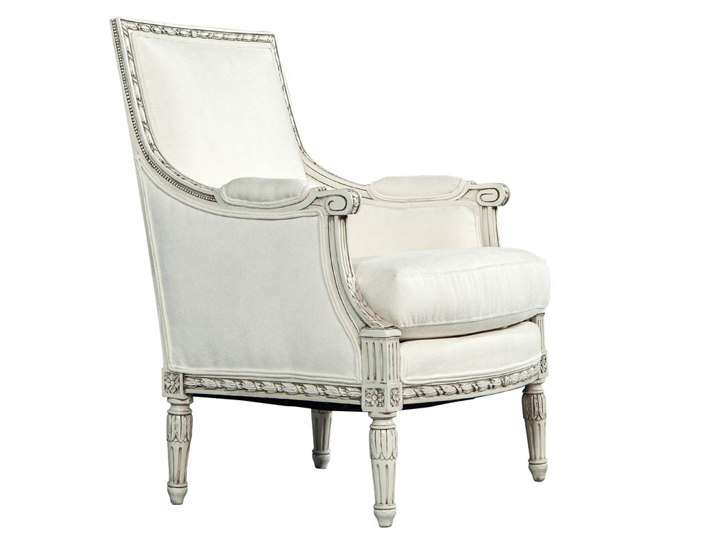 LR-3214-French-Antique-Arm-Chairs-004