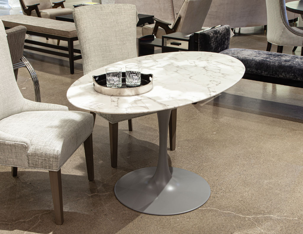 DS-5203-Modern-Oval-Marble-Top-Table-Style-Eero-Saarinen-Pedestal-Table-0010