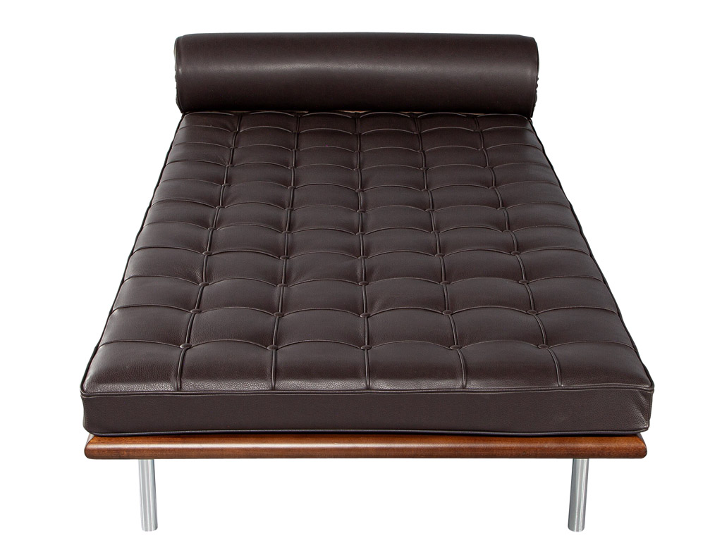 LR-3468-Leather-Barcelona-Daybed-Ludwig-Miles-Van-der-Rohe-Knoll-0017